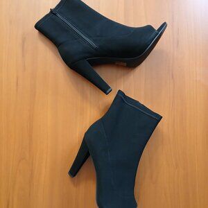 My Delicious Shoes Mica Peep-Toe Ankle Heel Boots - 10M